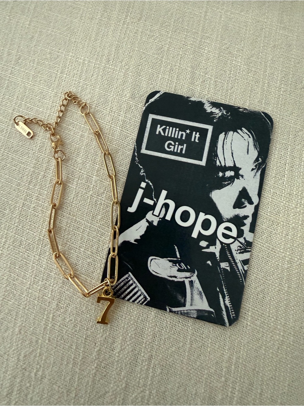 Gold Number 7 Charm Chain Bracelet - Unbranded